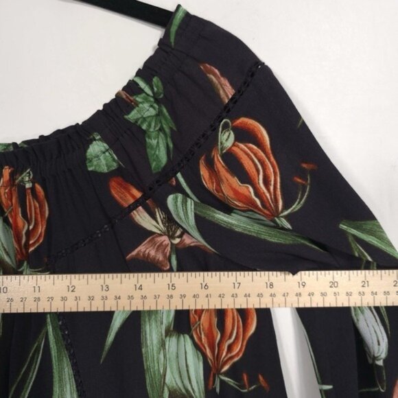 ASTR The Label Chavelle Floral Off Shoulder Top MEDIUM Viscose Black‎ ACT12455 - Picture 8 of 13
